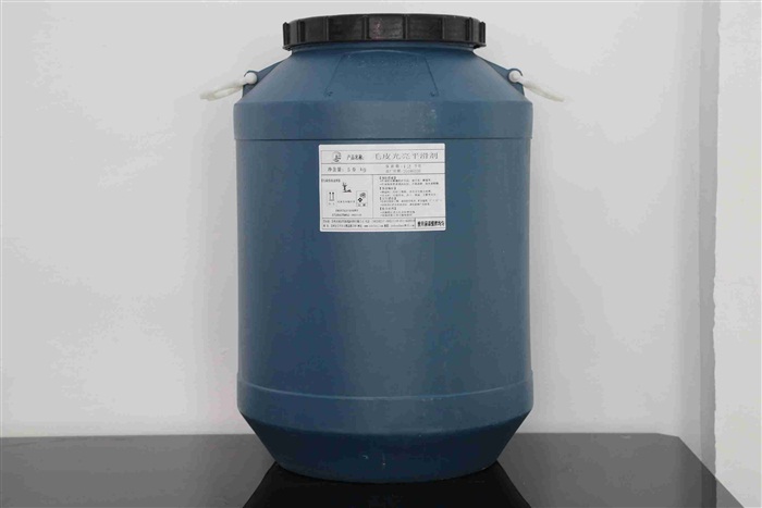 毛皮光亮平滑剂